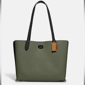 Coach Willow Tote w/ Dust Bag